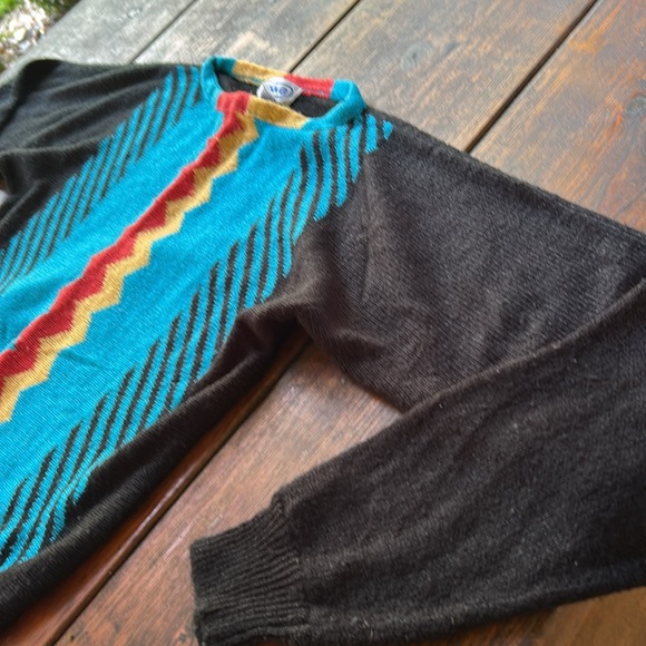 Vintage Black Sweater with turquoise blue geometric pattern design by Skiva Int. - Picture 5 of 6